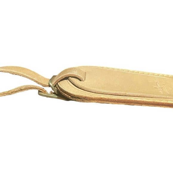 Louis Vuitton Beige Leather Bag Tag - Picture 5 of 5